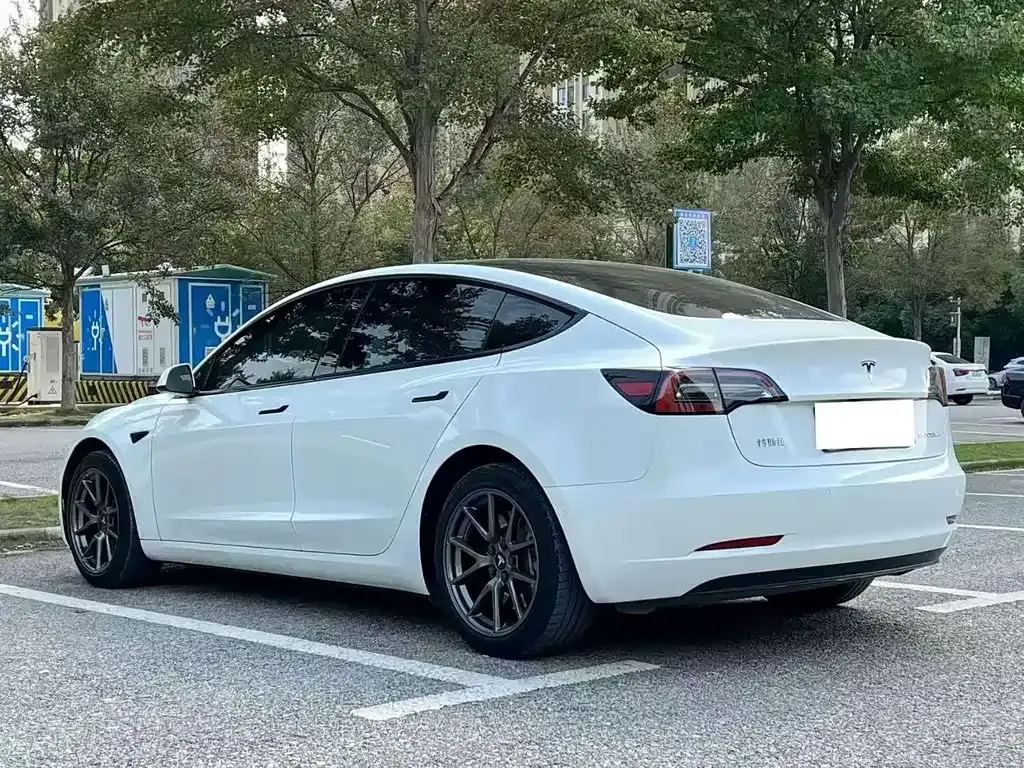 Tesla Model 3 2022 из CN, фото 5