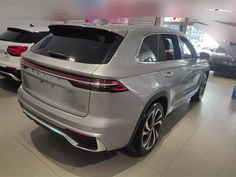 Geely Xingyue L — фото 2