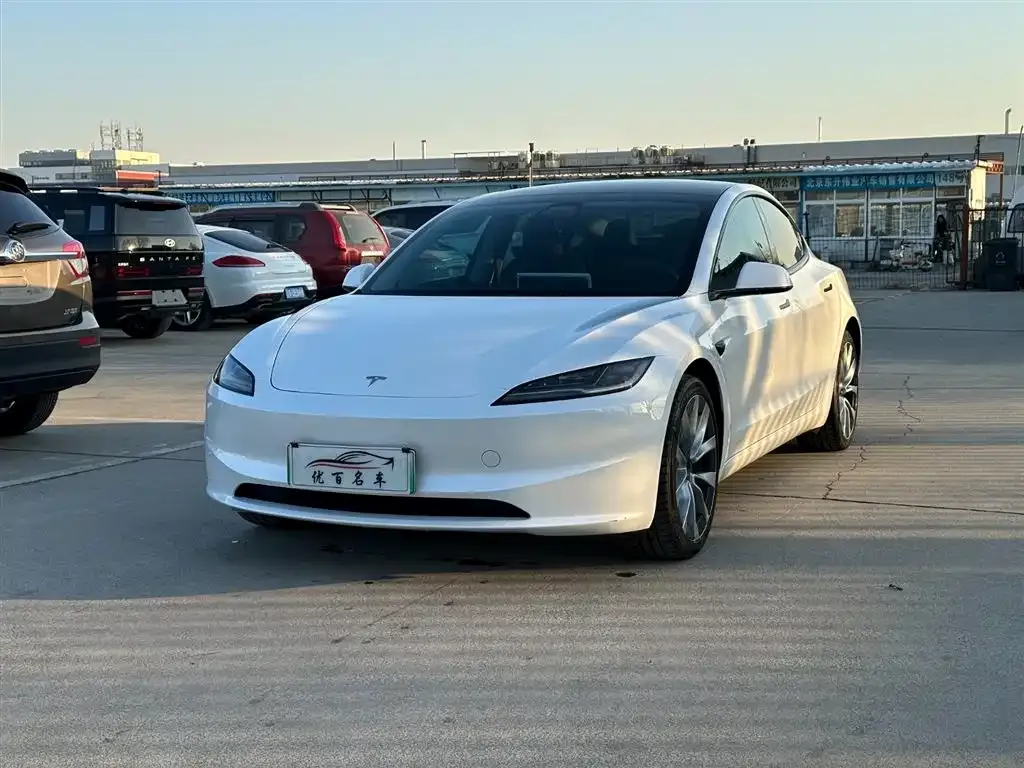 Tesla Model 3 2024 из CN, фото 1