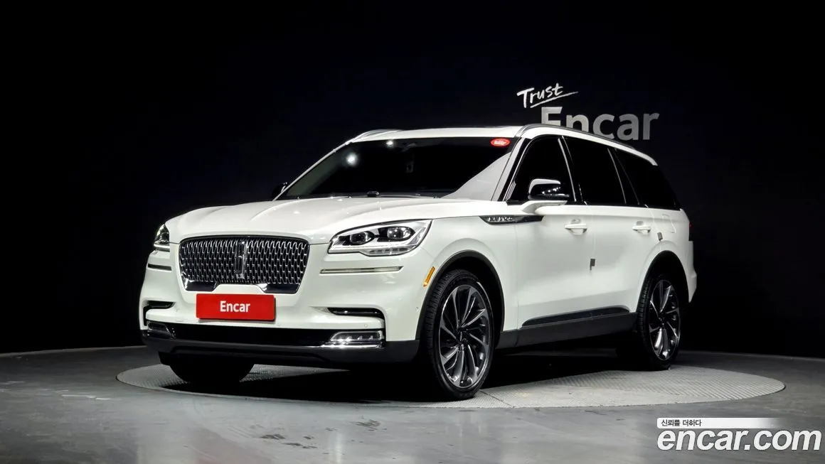 Lincoln Aviator — фото 1