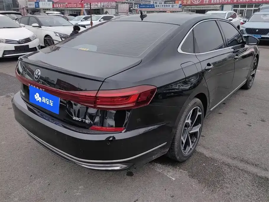 Volkswagen Passat — фото 9