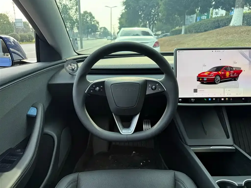 Tesla Model 3 2025 из CN, фото 3