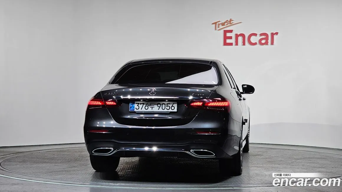 Mercedes-Benz E-Class 2021 из KR, фото 2