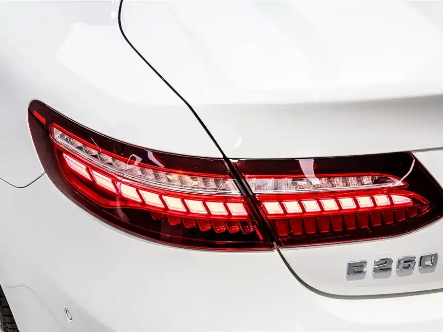 Mercedes-Benz E-Class (Import) — фото 5
