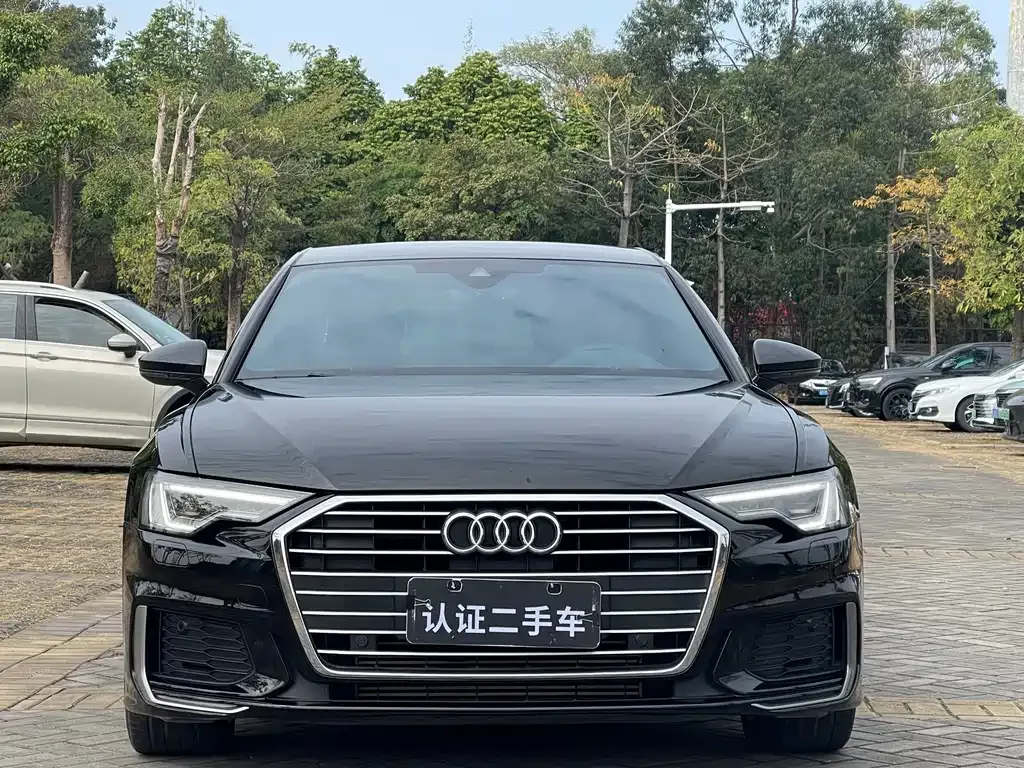 Audi A6L — фото 10