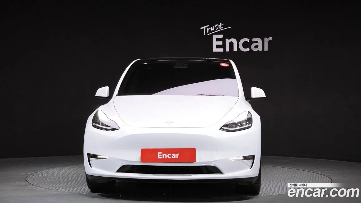 Tesla Model Y 2021 из KR, фото 2