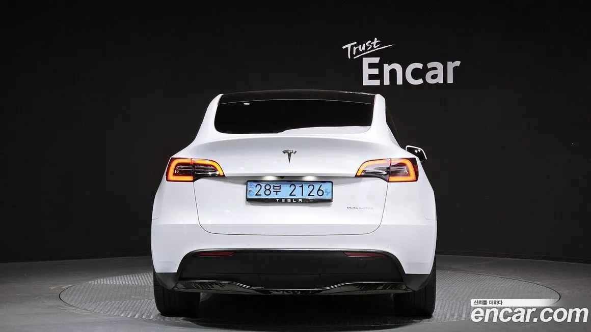 Tesla Model Y 2021 из KR, фото 3
