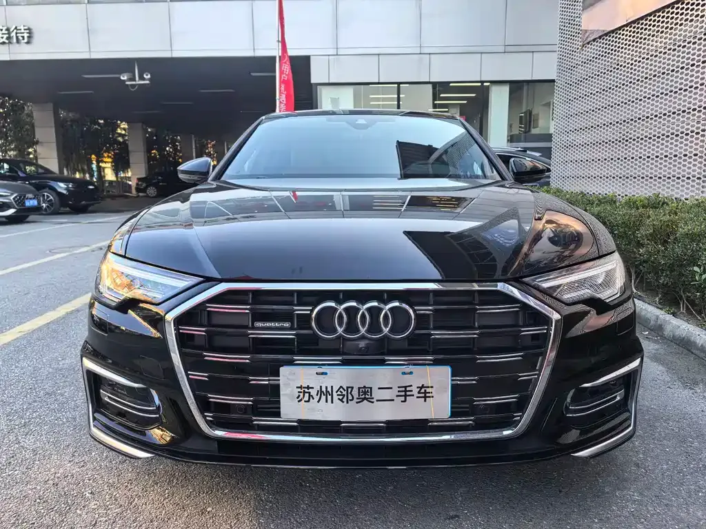 Audi A6L — фото 2