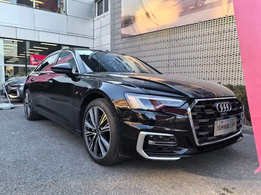 Audi A6L — фото 5