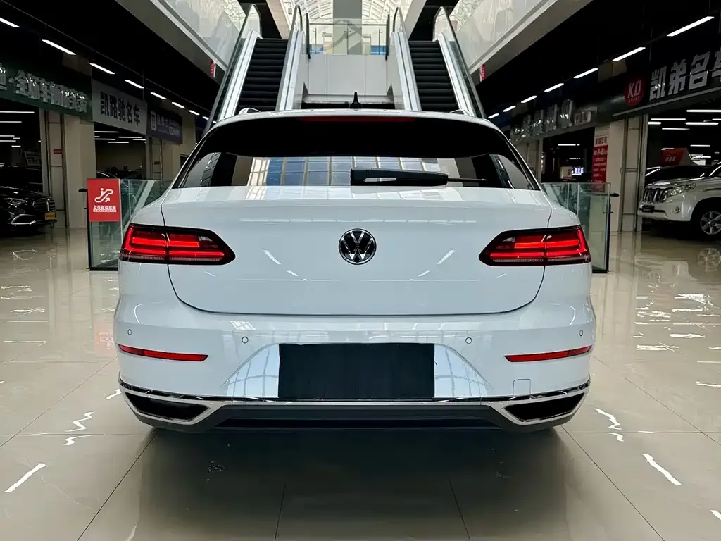 Volkswagen CC 2025 из CN, фото 4