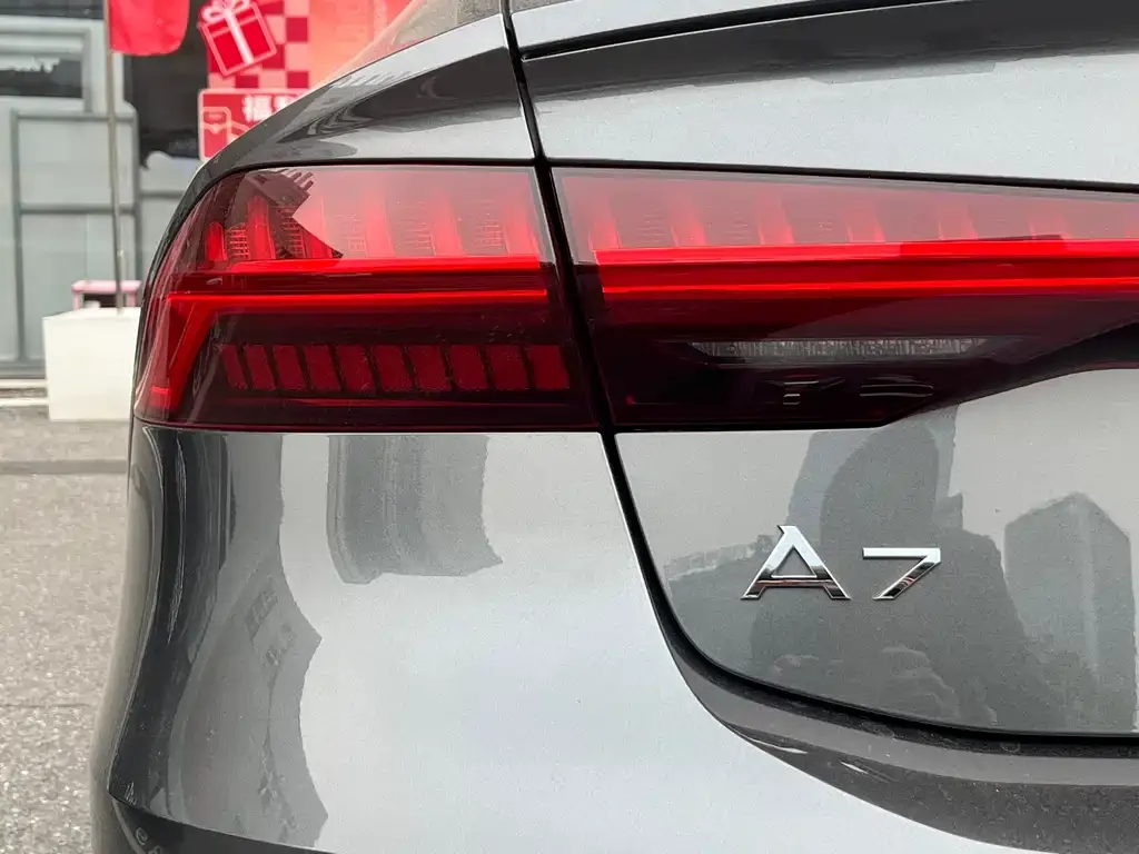 Audi A7 2024 из CN, фото 5