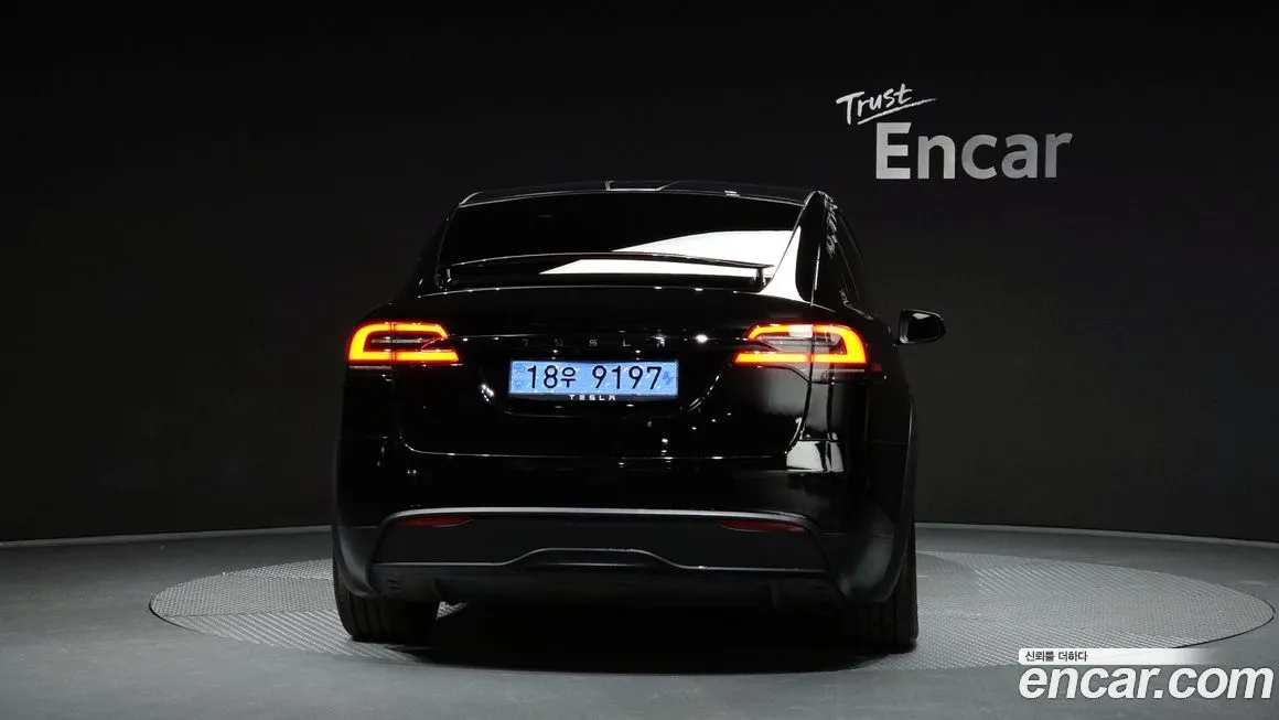 Tesla Model X 2023 из KR, фото 6
