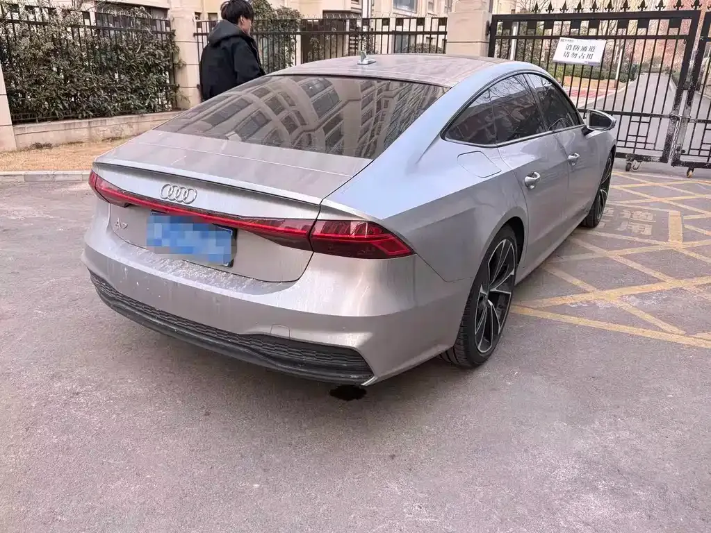 Audi A7 — фото 6