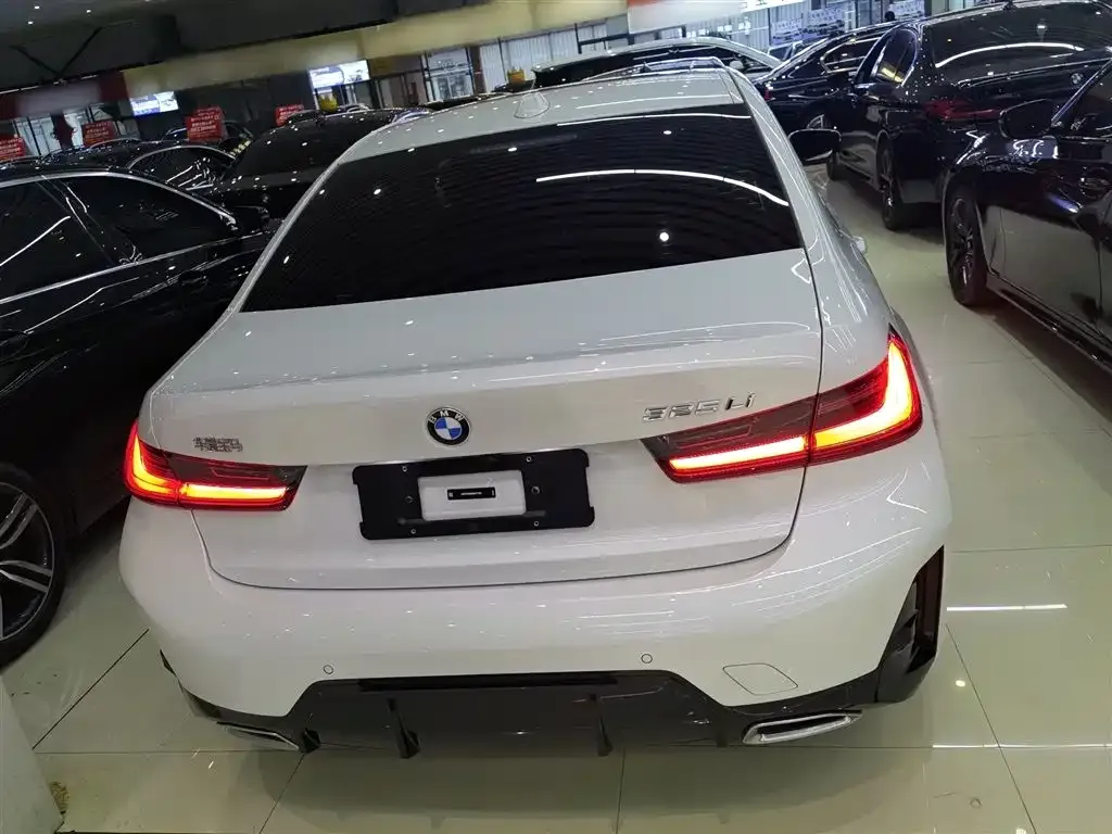 BMW 3 Series 2025 из CN, фото 3