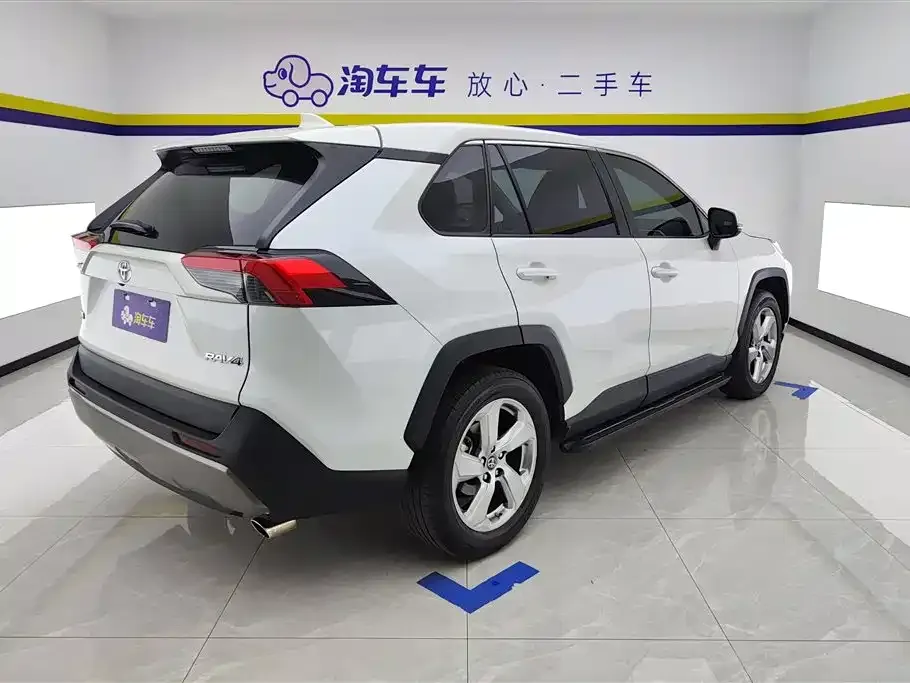 Toyota RAV4 2021 из CN, фото 10