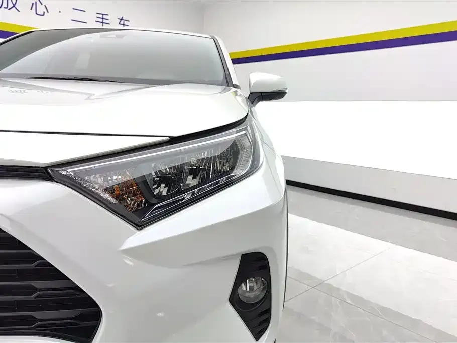 Toyota RAV4 2021 из CN, фото 4