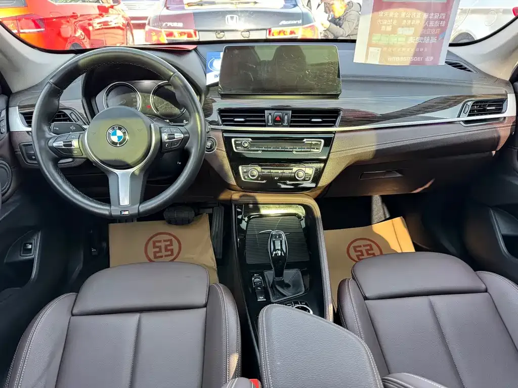 BMW X1 — фото 2