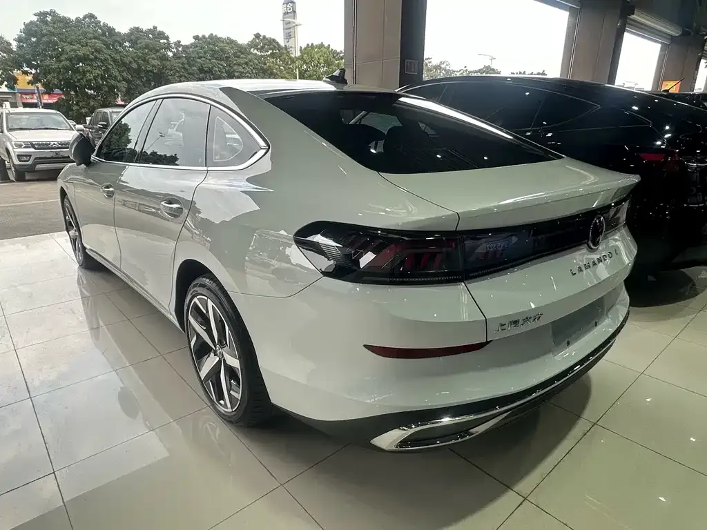 Volkswagen Lamando 2024 из CN, фото 10