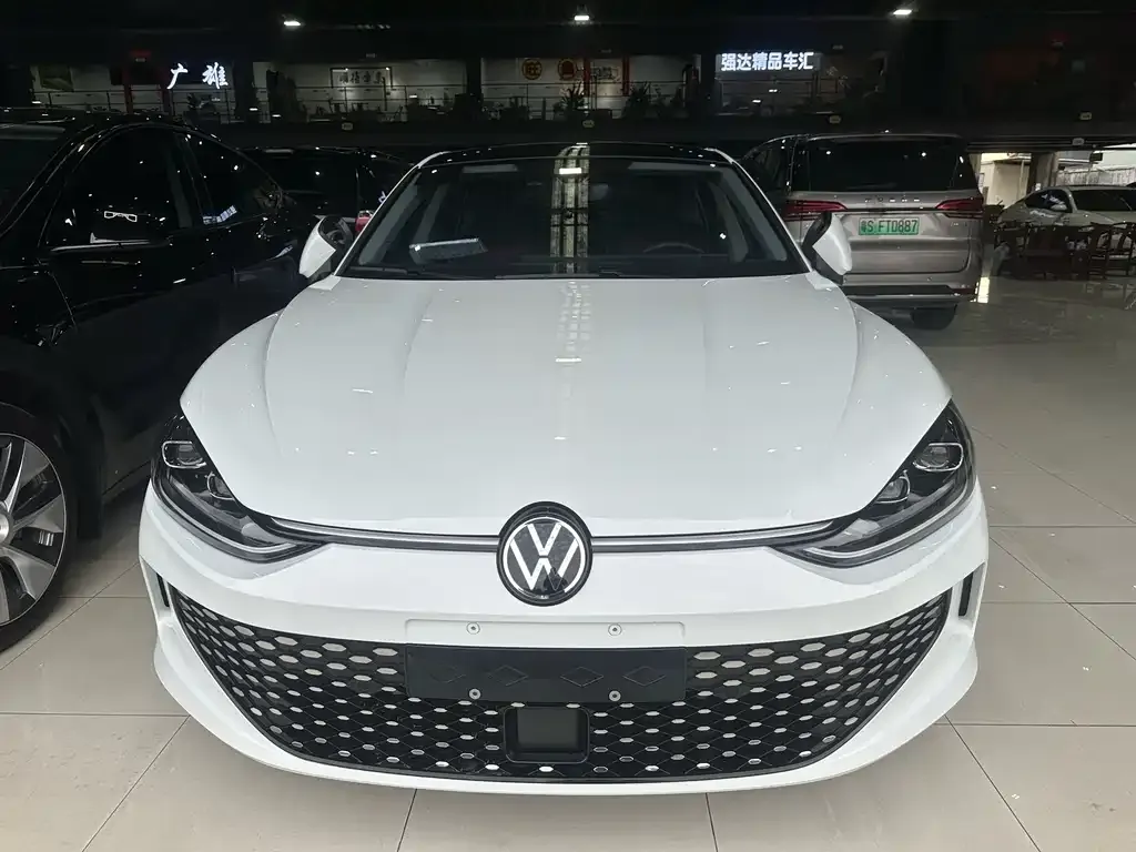 Volkswagen Lamando 2024 из CN, фото 7