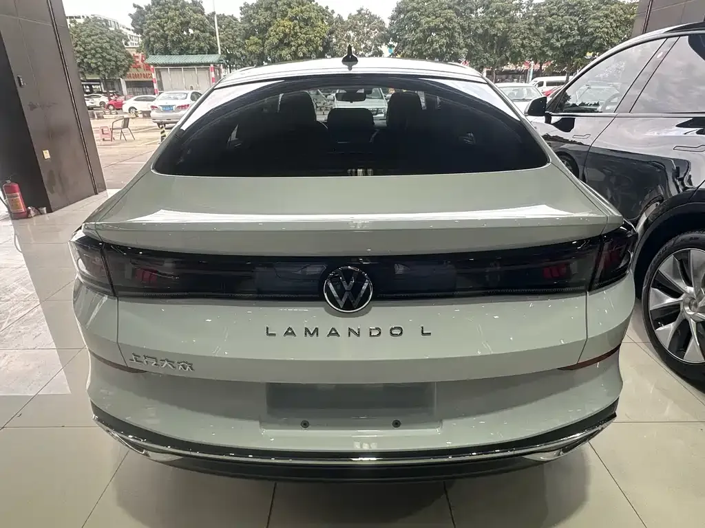 Volkswagen Lamando 2024 из CN, фото 2