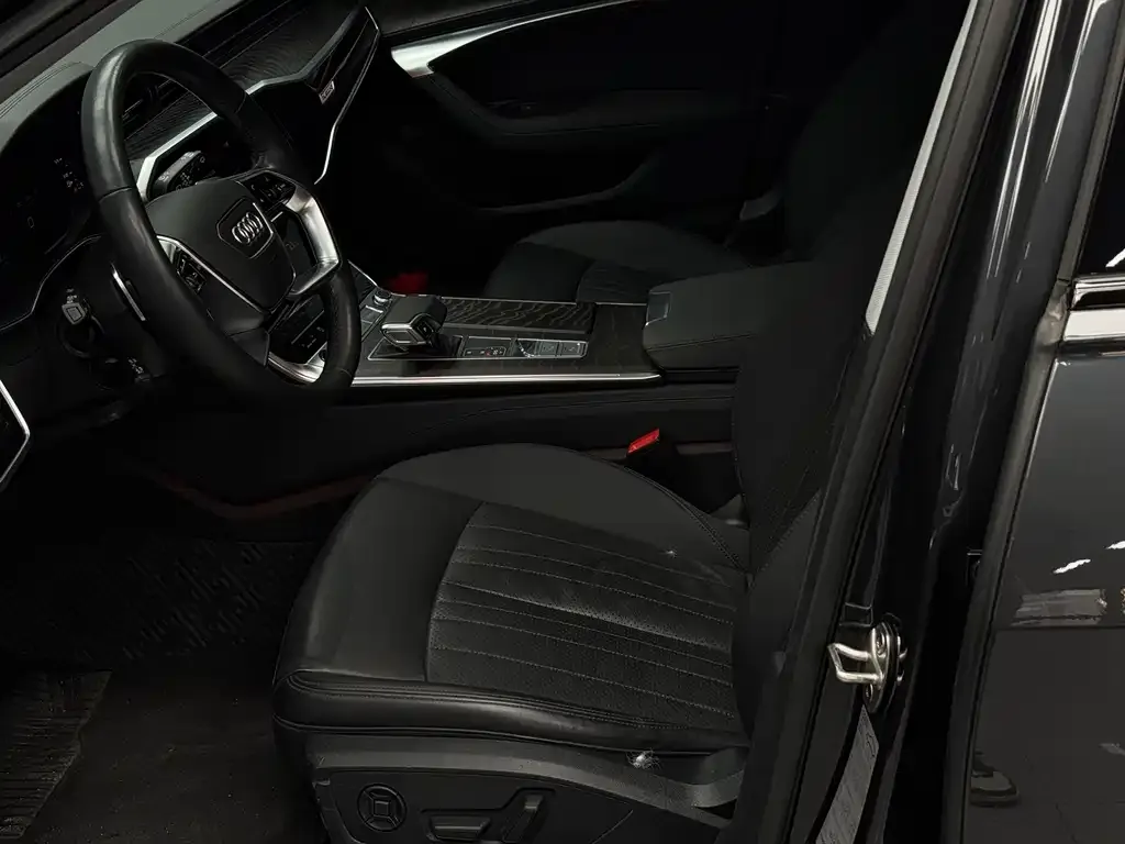 Audi A6 (Import) — фото 4