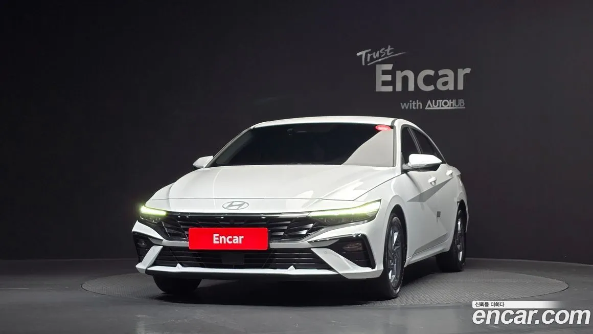 Hyundai AVANTE — фото 2