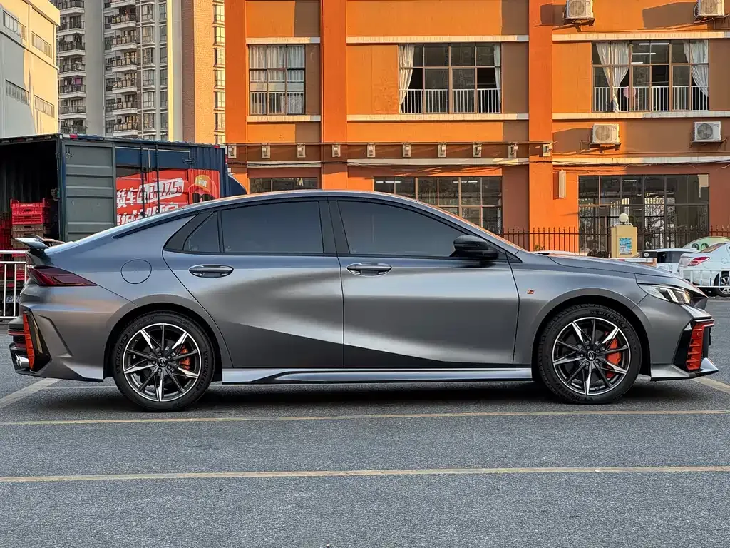 GAC Motor Shadow Leopard — фото 10