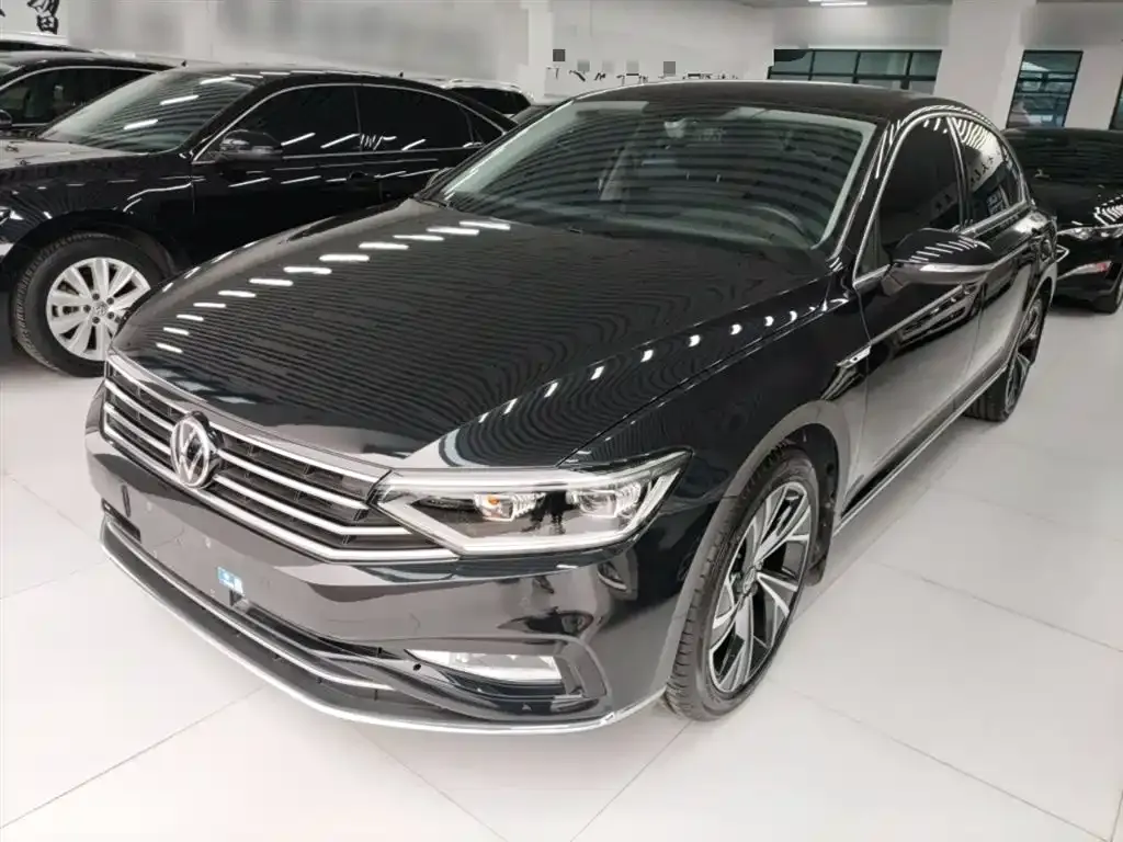 Volkswagen Magotan 2022 из CN, фото 1