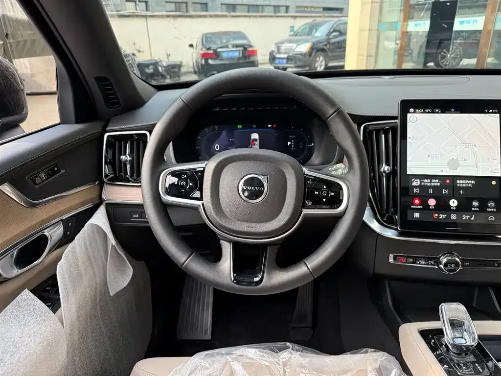Volvo XC90 PHEV 2026 из CN, фото 4