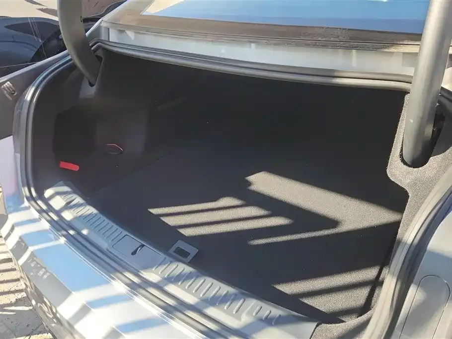 Lincoln Z 2025 из CN, фото 2