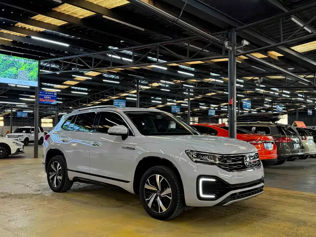 Volkswagen GTE PHEV 2021 из CN, фото 7