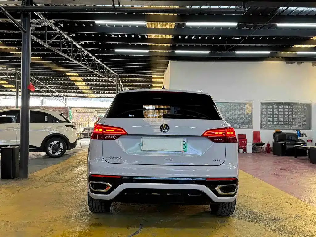 Volkswagen GTE PHEV 2021 из CN, фото 9