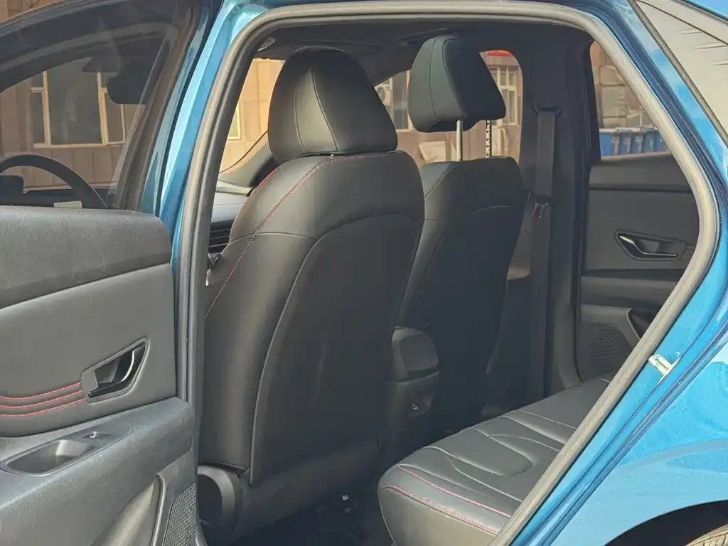 Hyundai Elantra 2021 из CN, фото 5