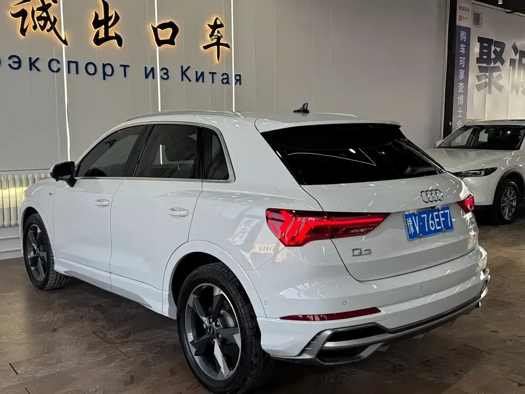 Audi Q3 2021 из CN, фото 9