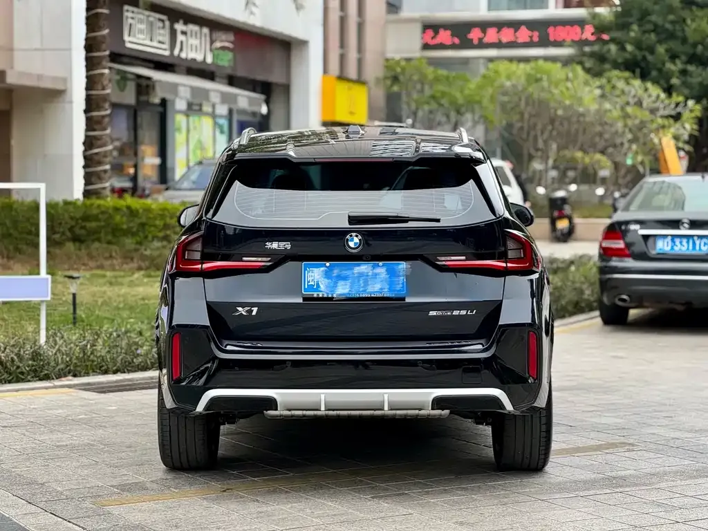 BMW X1 2025 из CN, фото 3