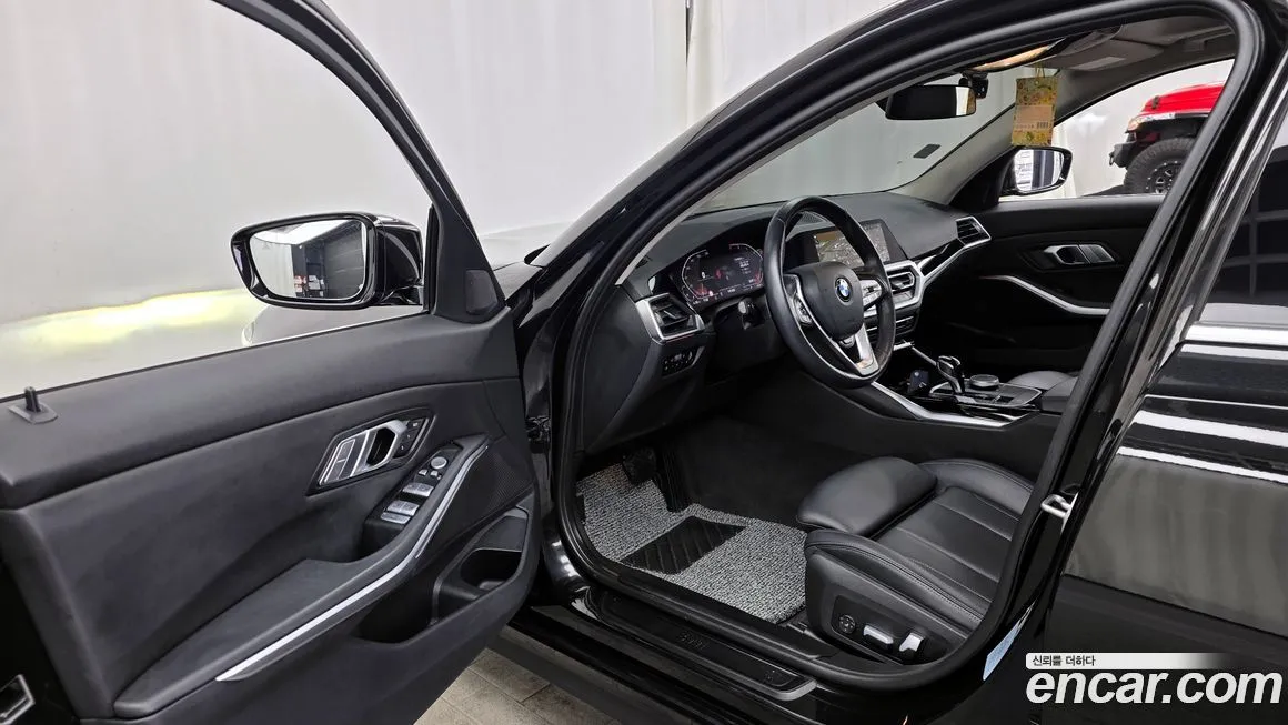 BMW 3-Series 2022 из KR, фото 7