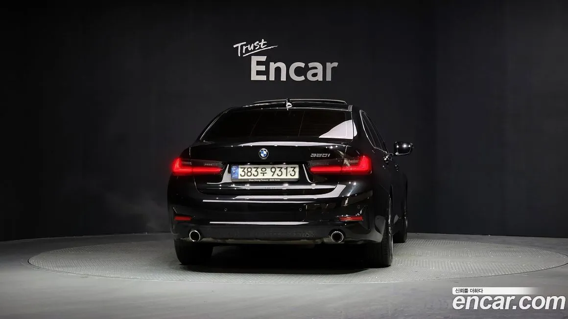 BMW 3-Series 2022 из KR, фото 3