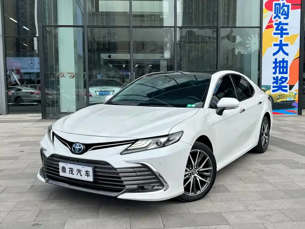 Toyota Camry 2023 из CN, фото 6