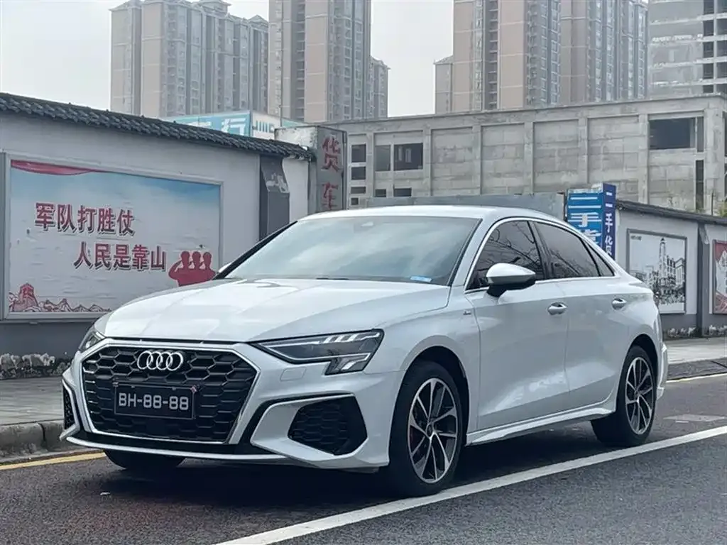 Audi A3 2022 из CN, фото 1