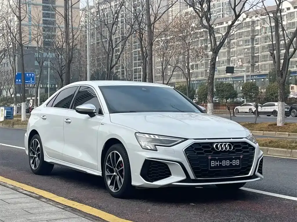 Audi A3 2022 из CN, фото 3