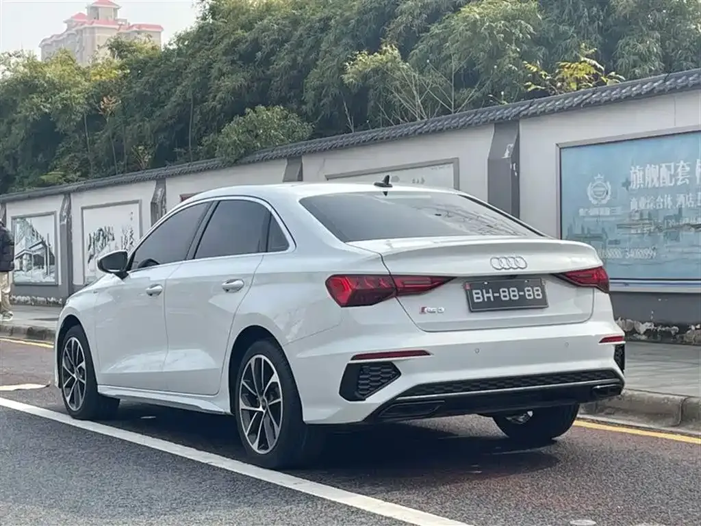 Audi A3 2022 из CN, фото 10