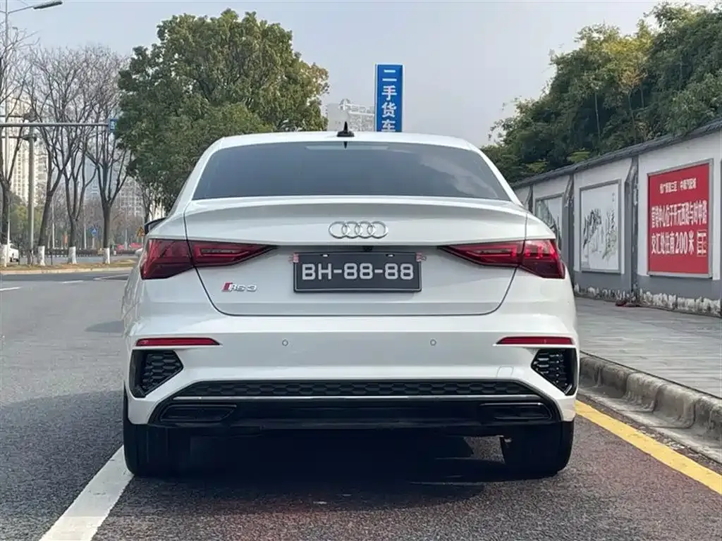 Audi A3 2022 из CN, фото 5