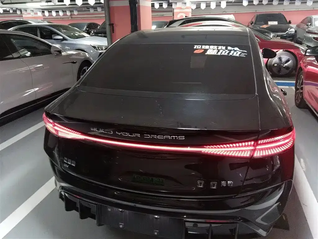 BYD Seal — фото 9