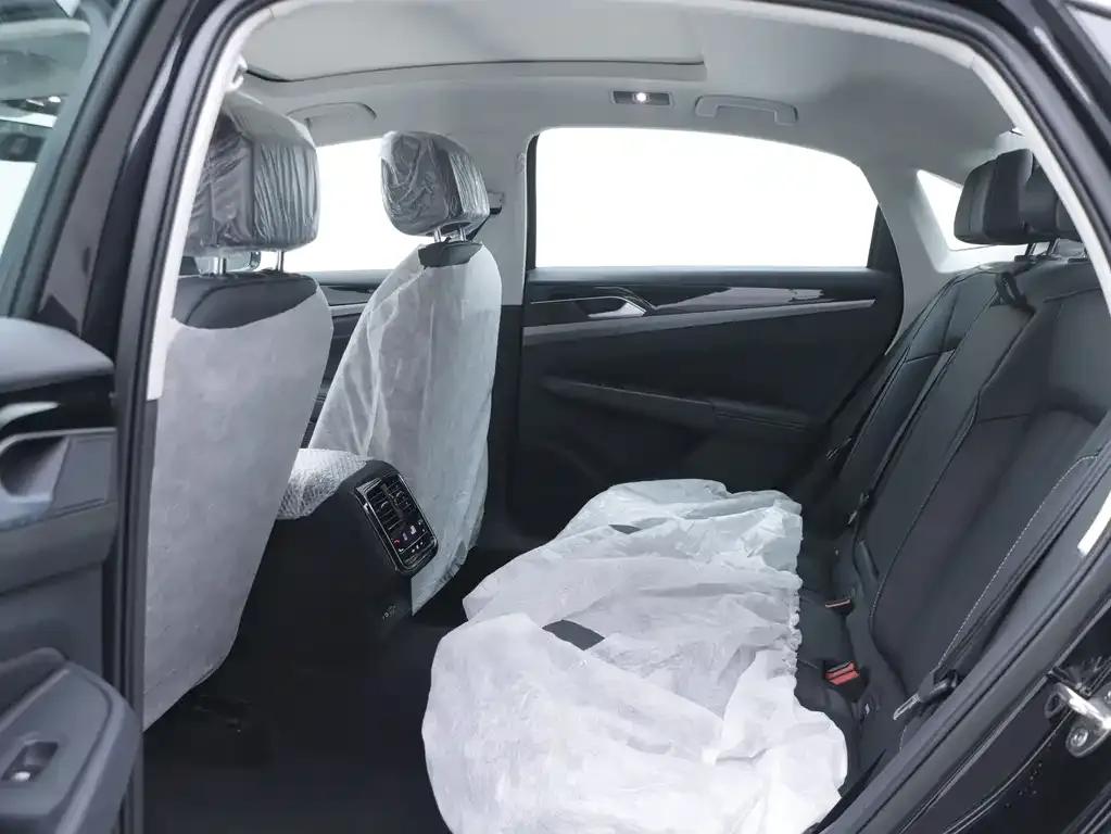Volkswagen Passat — фото 4