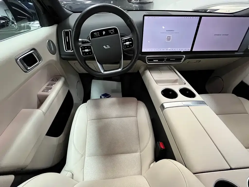 Li Auto L8 2024 из CN, фото 8