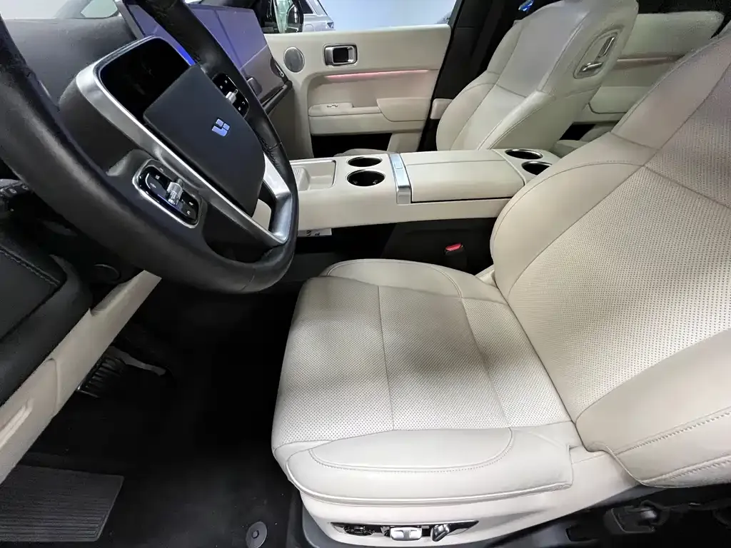 Li Auto L8 2024 из CN, фото 5