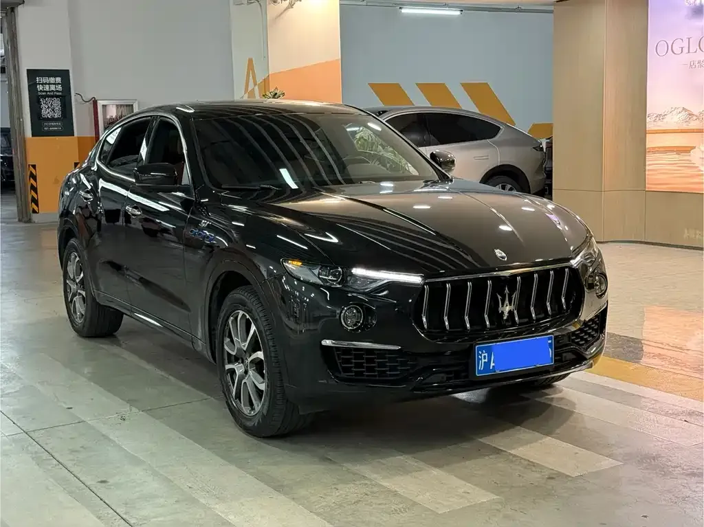 Maserati Levante — фото 2