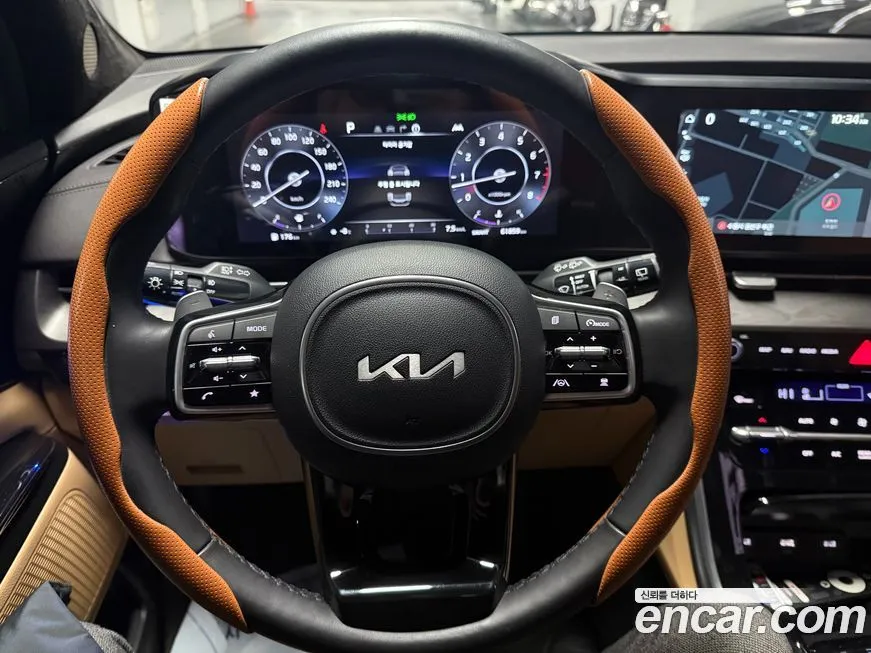 Kia Carnival — фото 10