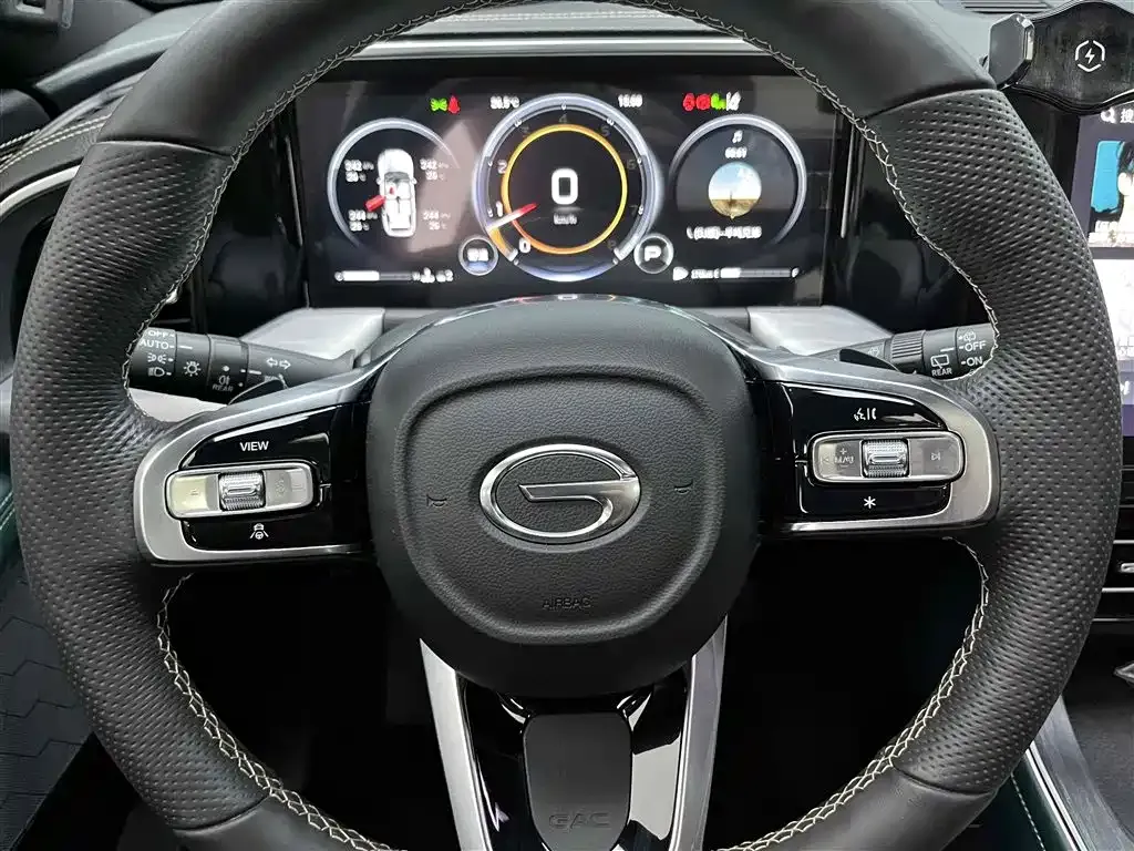 GAC Motor Trumpchi GS8 — фото 9