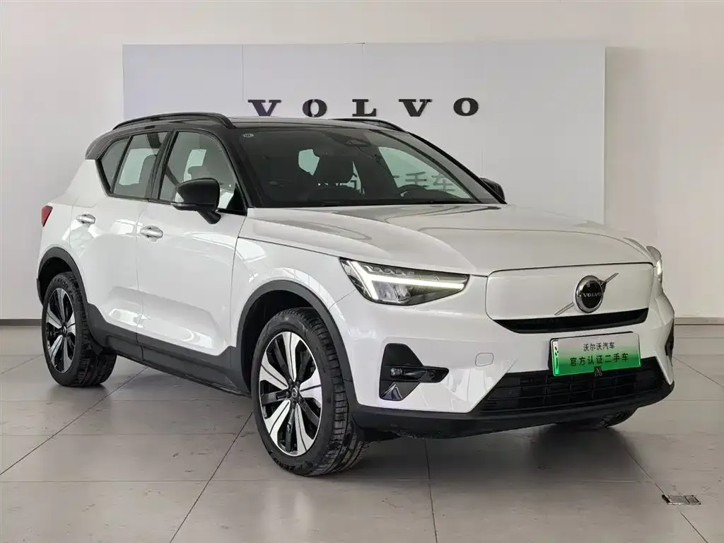 Volvo XC40 NEV 2023 из CN, фото 4